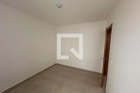 Dormitório 02 de apartamento para alugar com 2 quartos, 44m² em Via Norte, Ribeirão Preto