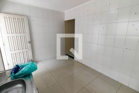 Cozinha de casa à venda com 3 quartos, 250m² em Jardim Oliveiras, Taboão da Serra