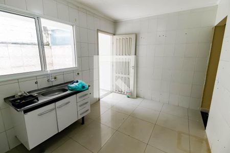 Cozinha de casa à venda com 3 quartos, 250m² em Jardim Oliveiras, Taboão da Serra