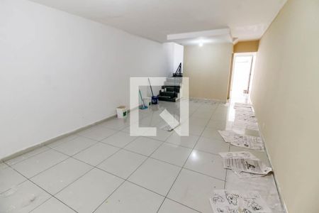 Sala de casa à venda com 3 quartos, 250m² em Jardim Oliveiras, Taboão da Serra