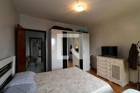 Quarto 1 de casa para alugar com 2 quartos, 160m² em Jardim Santa Cristina, Santo André