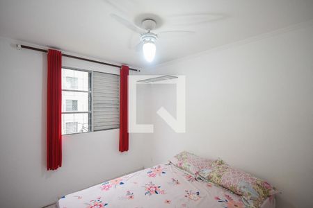 Quarto 2 de apartamento à venda com 2 quartos, 47m² em Jardim Mirna, Taboão da Serra