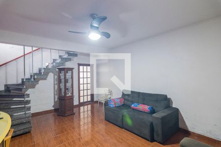 Sala de casa à venda com 3 quartos, 120m² em Santa Maria, Santo André