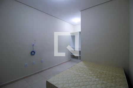 Quarto de casa para alugar com 1 quarto, 25m² em Vila Jardini, Sorocaba