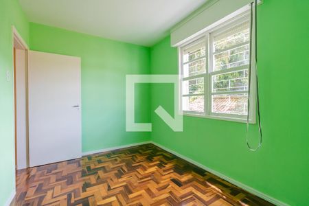 Quarto 1 de apartamento para alugar com 2 quartos, 51m² em Cristal, Porto Alegre