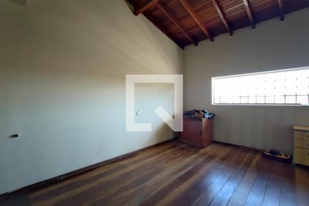 Sala de Estar de casa para alugar com 4 quartos, 360m² em Jardim Eulina, Campinas