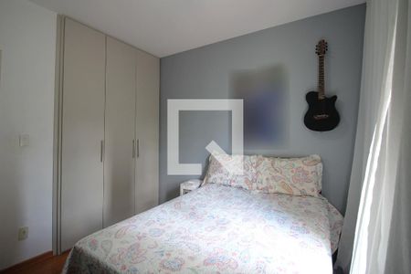 Quarto 1 de apartamento à venda com 2 quartos, 60m² em Sagrada Família, Belo Horizonte