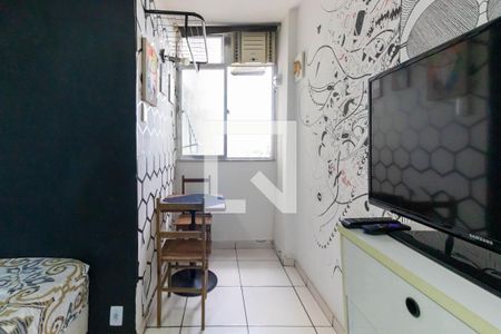 Quarto de kitnet/studio para alugar com 1 quarto, 20m² em Centro, Niterói