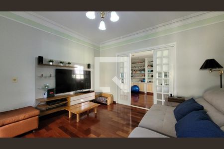 Sala de casa para alugar com 3 quartos, 265m² em Cidade Universitária, Campinas