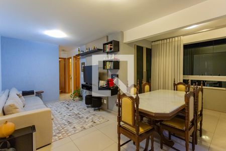 Sala  de apartamento à venda com 2 quartos, 67m² em Centro, Belo Horizonte