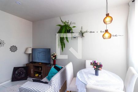 Sala de apartamento à venda com 2 quartos, 60m² em Santa Efigênia, Belo Horizonte