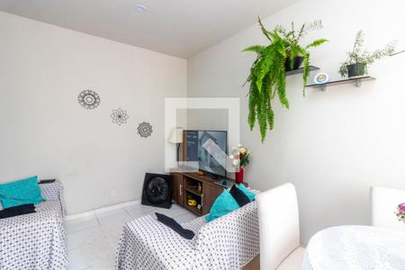 Sala de apartamento à venda com 2 quartos, 60m² em Santa Efigênia, Belo Horizonte