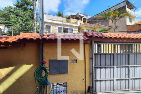 Vista de casa para alugar com 3 quartos, 140m² em Chora Menino, São Paulo