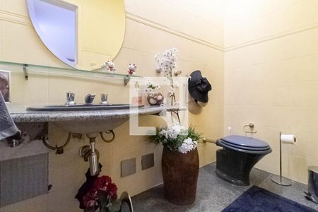 Lavabo de casa para alugar com 6 quartos, 350m² em Ouro Preto, Belo Horizonte