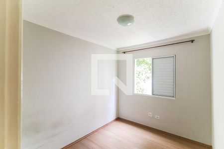 Quarto 1 de apartamento à venda com 3 quartos, 63m² em Parque Marabá, Taboão da Serra