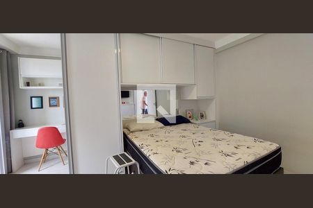 Quarto 1 suíte de apartamento para alugar com 2 quartos, 59m² em Vila Valparaíso, Santo André