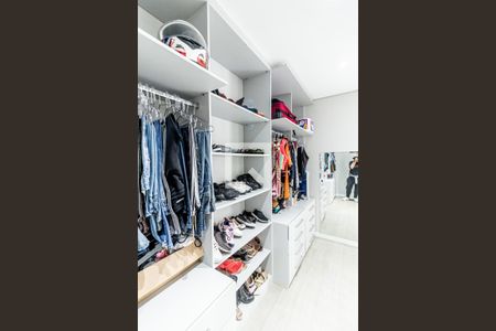 Quarto 1 - Closet de casa à venda com 4 quartos, 185m² em Jardim Las Vegas, Santo André