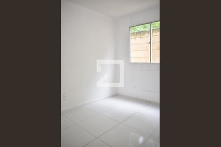 Quarto 1 de apartamento para alugar com 2 quartos, 45m² em Campo Grande, Rio de Janeiro