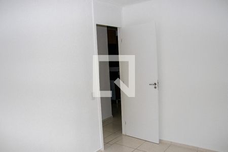 Quarto 1 de apartamento para alugar com 2 quartos, 45m² em Jacarepaguá, Rio de Janeiro