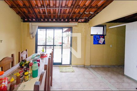 Sala de casa para alugar com 4 quartos, 150m² em Carlos Prates, Belo Horizonte