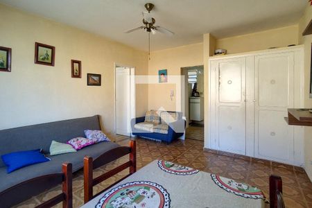 Sala de apartamento para alugar com 1 quarto, 67m² em Caiçara, Praia Grande