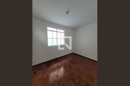 Casa à venda com 3 quartos, 170m² em Sagrada Família, Belo Horizonte