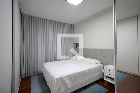 Suite de apartamento para alugar com 4 quartos, 136m² em Sion, Belo Horizonte