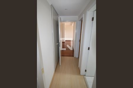 Corredor de apartamento à venda com 2 quartos, 96m² em Bosque, Campinas