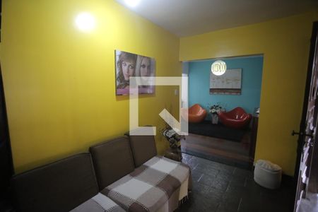 Sala de casa para alugar com 3 quartos, 212m² em Alto Caiçaras, Belo Horizonte