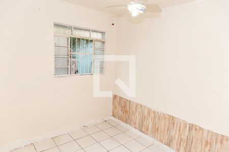 Quarto de casa para alugar com 1 quarto, 26m² em Jardim Rosa de Franca, Guarulhos