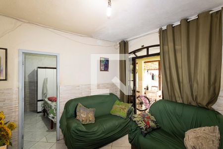 Sala de casa para alugar com 2 quartos, 80m² em Guaratiba, Rio de Janeiro