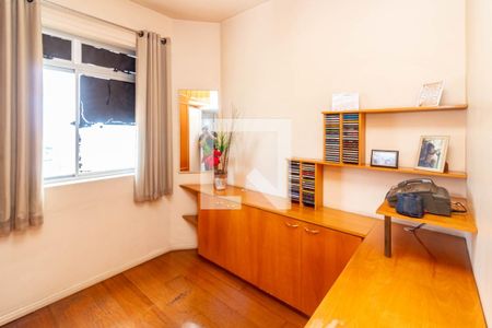 Quarto 1  de apartamento à venda com 3 quartos, 90m² em Sagrada Família, Belo Horizonte