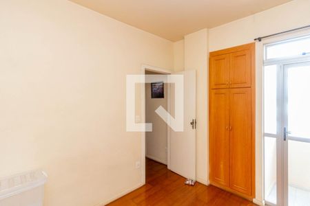 Quarto 2 de apartamento à venda com 3 quartos, 90m² em Sagrada Família, Belo Horizonte