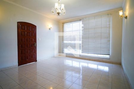 Sala de casa para alugar com 3 quartos, 150m² em Jardim Santa Rosália, Sorocaba