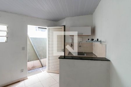 Sala/cozinha de apartamento para alugar com 1 quarto, 40m² em Lagoinha, Belo Horizonte