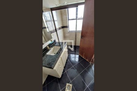 banheiro 2 de apartamento à venda com 4 quartos, 200m² em São Lucas, Belo Horizonte