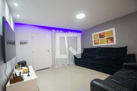 Sala de casa de condomínio para alugar com 4 quartos, 210m² em Vargem Grande, Rio de Janeiro