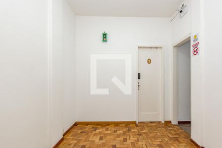 Sala 1 de apartamento para alugar com 4 quartos, 120m² em Carlos Prates, Belo Horizonte