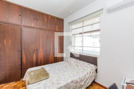 Suíte de apartamento para alugar com 4 quartos, 120m² em Carlos Prates, Belo Horizonte