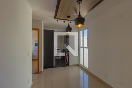 Sala de apartamento à venda com 2 quartos, 44m² em Igara, Canoas