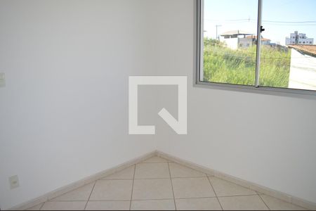 Sala de apartamento à venda com 2 quartos, 52m² em Arvoredo Ii, Contagem