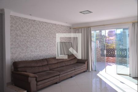 Sala de casa para alugar com 3 quartos, 133m² em Vila Curuçá, Santo André