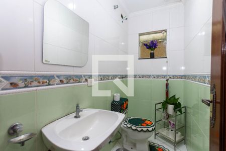 Lavabo de casa para alugar com 4 quartos, 280m² em Parque Renato Maia, Guarulhos