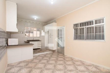 Sala/Cozinha de casa para alugar com 2 quartos, 110m² em Jardim Rosa de Franca, Guarulhos