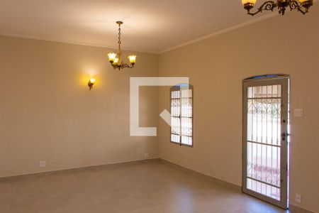 SALA de casa para alugar com 4 quartos, 200m² em Vila Eliza, Campinas