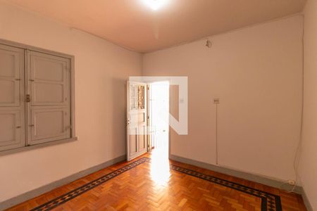 Sala de casa para alugar com 3 quartos, 200m² em Carlos Prates, Belo Horizonte