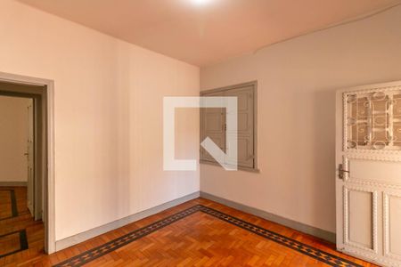 Sala de casa para alugar com 3 quartos, 200m² em Carlos Prates, Belo Horizonte