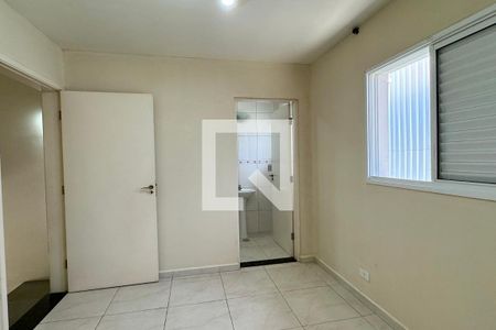 Suíte 1 de casa de condomínio à venda com 3 quartos, 130m² em Jardim Tupanci, Barueri