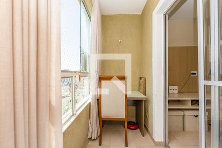 Varanda da Sala de apartamento à venda com 2 quartos, 58m² em Buritis, Belo Horizonte