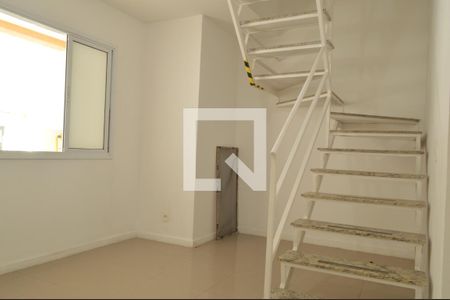 Sala de casa de condomínio à venda com 3 quartos, 87m² em Tanque, Rio de Janeiro